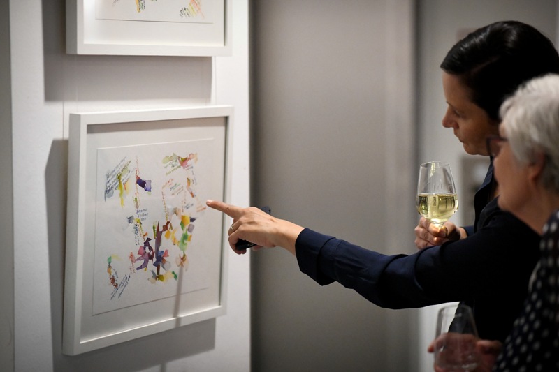 Artistic research Landtag (Kirsten Kötter). Exhibtion: Bewegte Zeiten, Landtag Rheinland-Pfalz,
  Abgeordnetenhaus Mainz, Germany, 04.09.2019 – 10.10.2019, exhibition view, photograph: Landtag Rheinland-Pfalz /
  Andreas Linsenmann